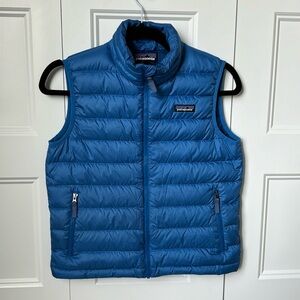 Patagonia Down Sweater Vest. Boys size Medium (10).